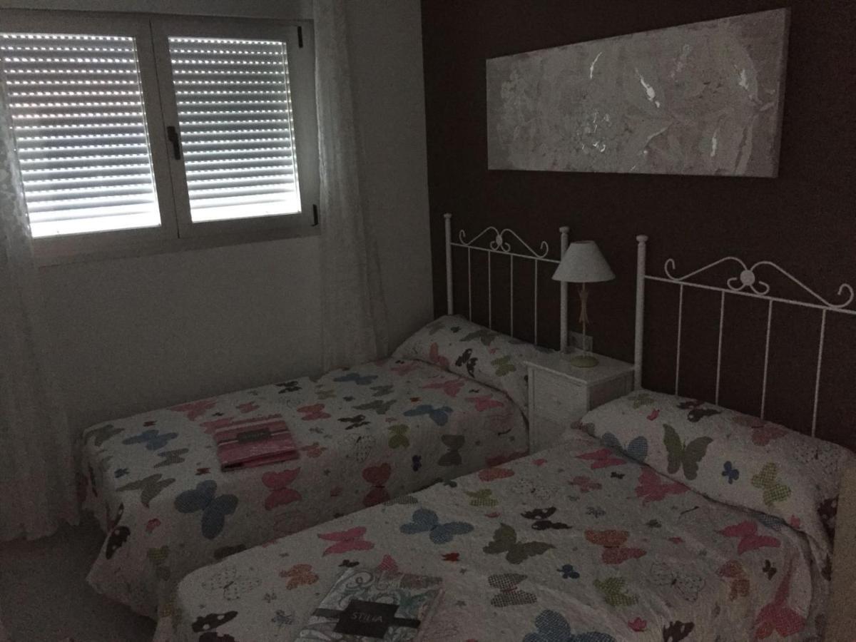 Edificio Attikos - Solo Familias Appartement Gandía Buitenkant foto